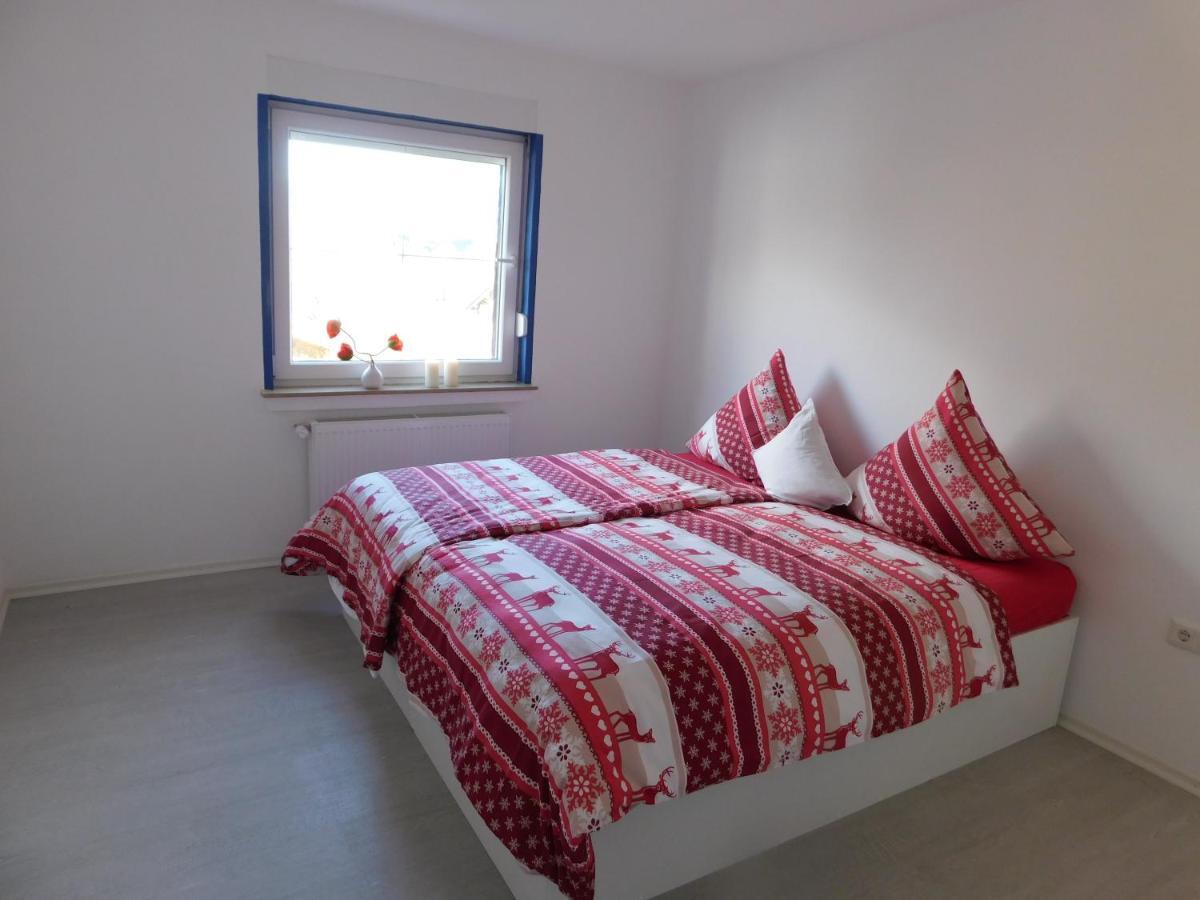 Haus Astenblick In Winterberg Fuer Bis Zu 35 Personen Fuer Wanderveranstaltungen Und Familienfeiern Exterior photo